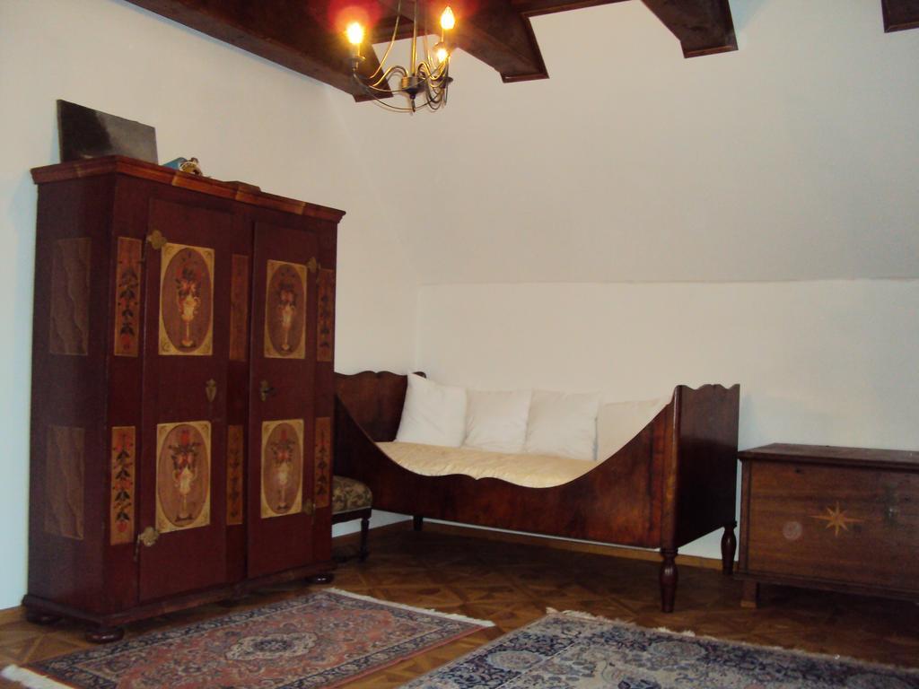 Castle Kastiel Kotesova Lägenhet Rum bild