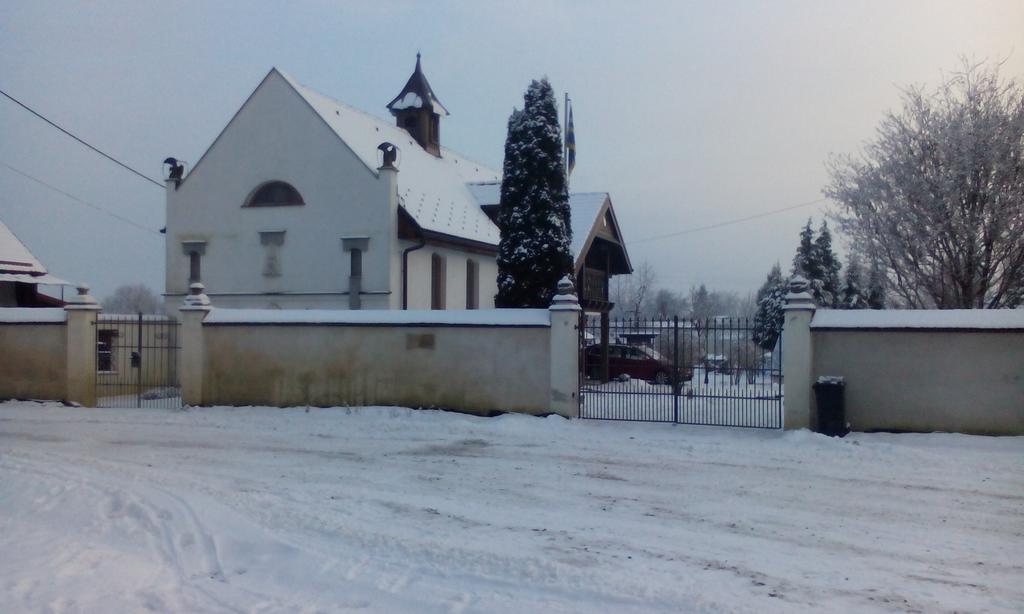 Castle Kastiel Kotesova Lägenhet Exteriör bild